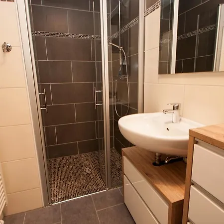 Ferienwohnung In 50226 Appartamento *