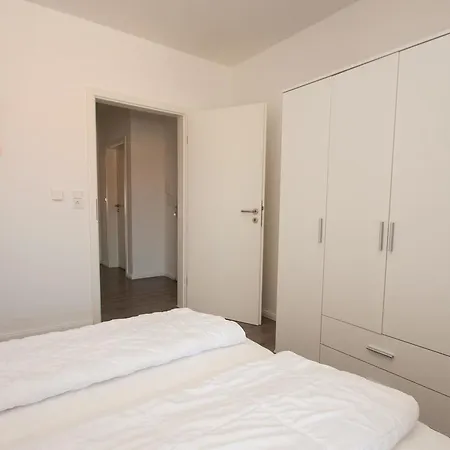Appartamento Ferienwohnung In 50226